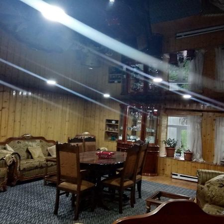מסטיה Guest House Tavaduri מראה חיצוני תמונה