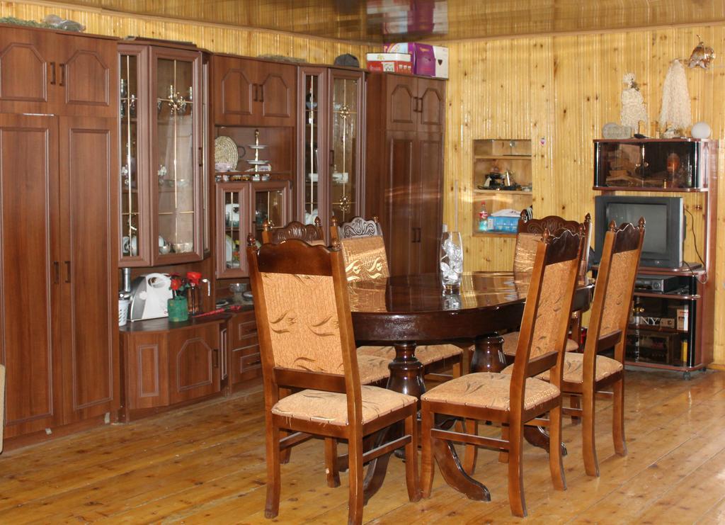 מסטיה Guest House Tavaduri מראה חיצוני תמונה