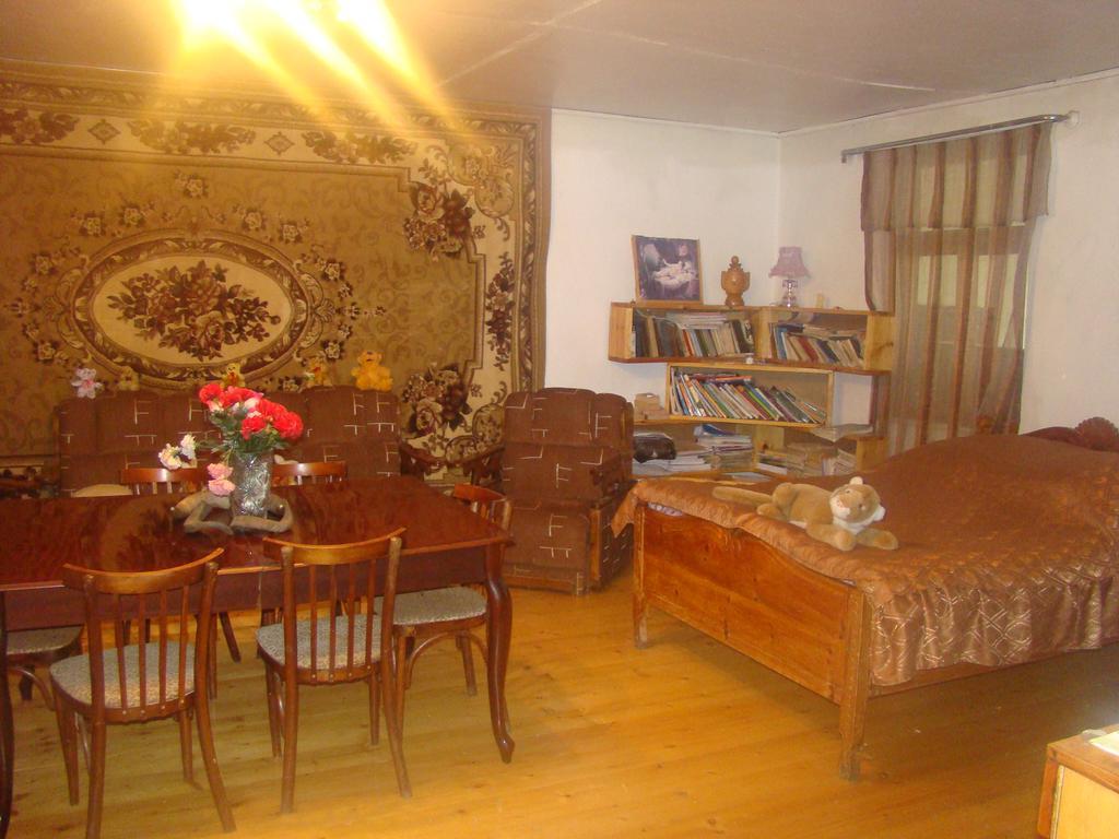 מסטיה Guest House Tavaduri מראה חיצוני תמונה