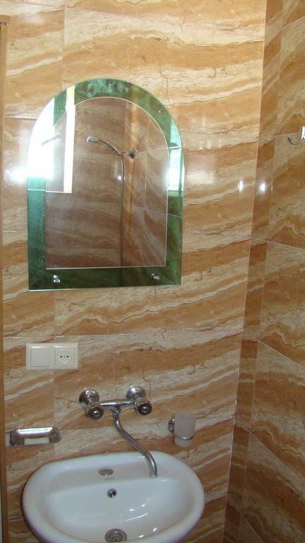 מסטיה Guest House Tavaduri מראה חיצוני תמונה